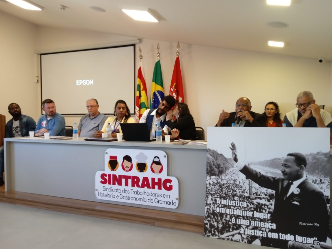 SINTRAHG participa de lançamento do Selo de Identidade Antirracista e Guia de Conduta