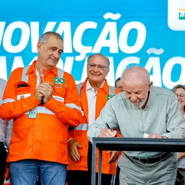 CTB RS marca presença no evento de retomada do Polo Naval em Rio Grande