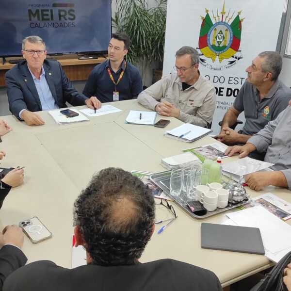 Negociações sobre salário mínimo regional enfrentam impasse com intransigência do setor empresarial