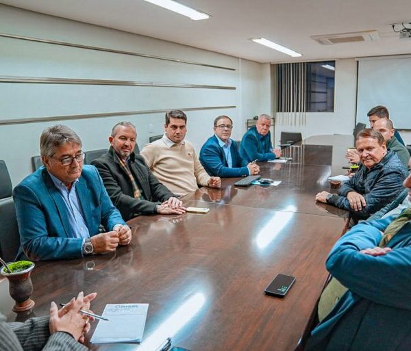 FETAG-RS, FAMURS e FARSUL discutem estratégias para avançar na renegociação das dívidas dos agricultores e pecuaristas familiares