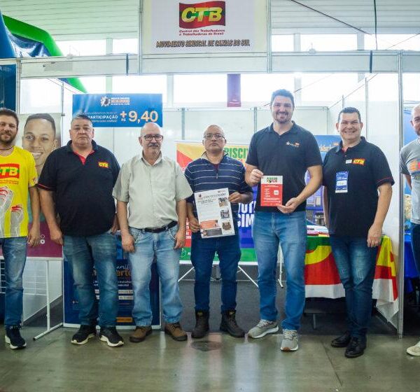 Sindicatos da CTB participam da 3ª Feira do Jovem Aprendiz