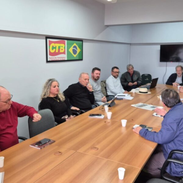 Centrais Sindicais do RS defendem formação de Frente Democrática para as Eleições de 2026