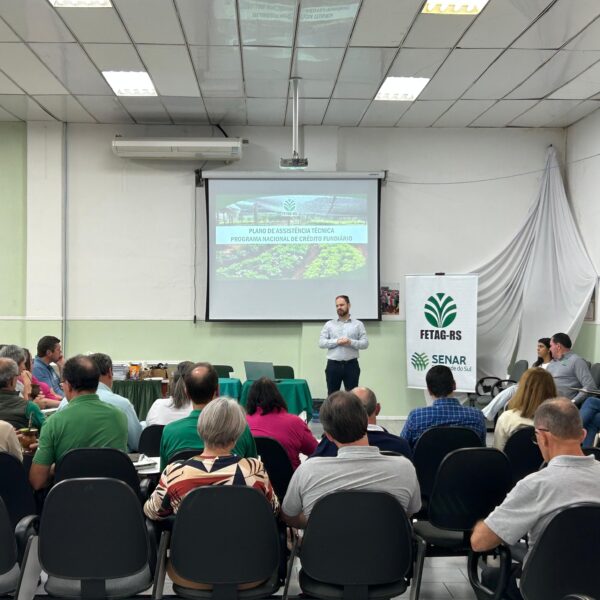 FETAG-RS reúne Comissão Estadual do Leite para definir ações diante da nova crise no setor