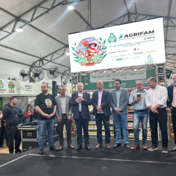 Abertura da AGRIFAM 2025 destaca protagonismo da agricultura familiar e sucessão rural