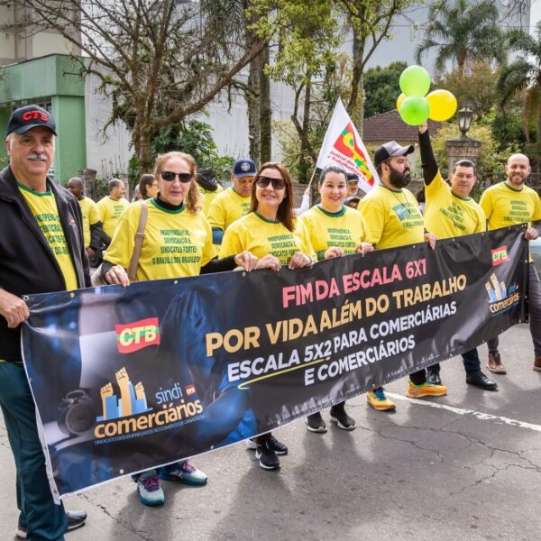 FECOSUL saúda avanço histórico no Congresso: relatório do PL 67 consolida fim da escala 6×1 e redução da jornada para 40 horas semanais