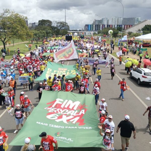 Lideranças sindicais ampliam mobilização por direitos trabalhistas em marcha em Brasília
