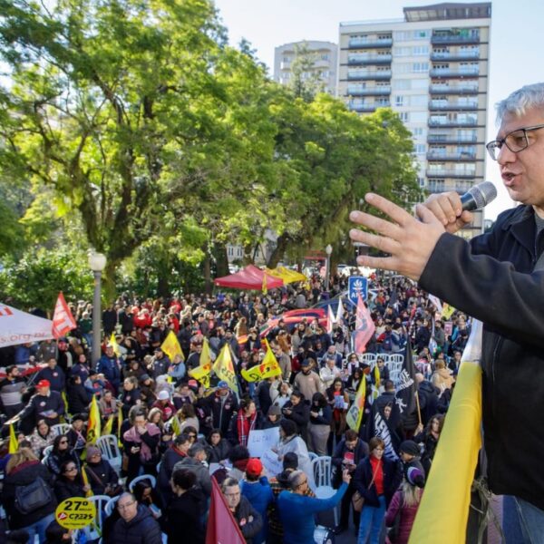 Privatização das escolas estaduais ganha forte oposição no Rio Grande do Sul