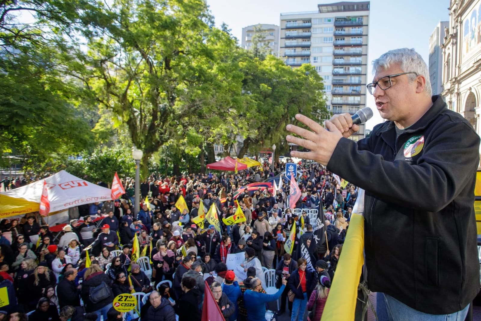 Privatização das escolas estaduais ganha forte oposição no Rio Grande do Sul