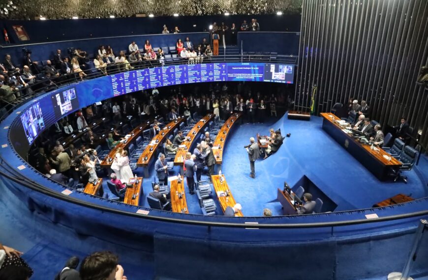 Fim da escala 6×1: presidente da CTB-RS acompanha votação histórica em Brasília